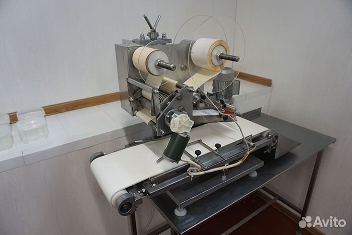 Установка нанесения этикеток ипкс-099П