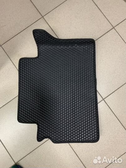 Эва коврики на омода с5