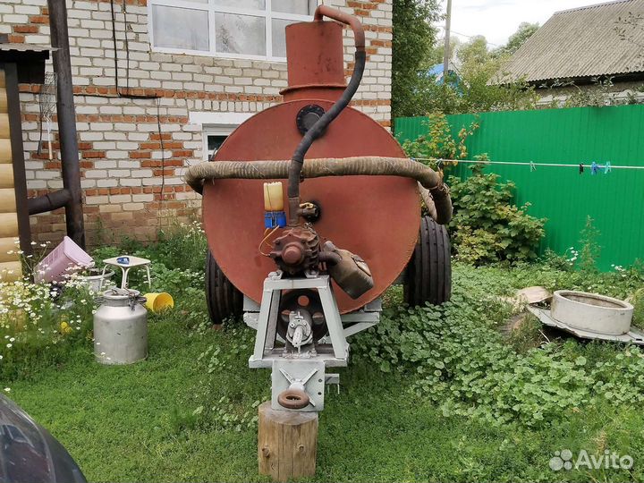 Ассенизаторская,вакуумная бочка