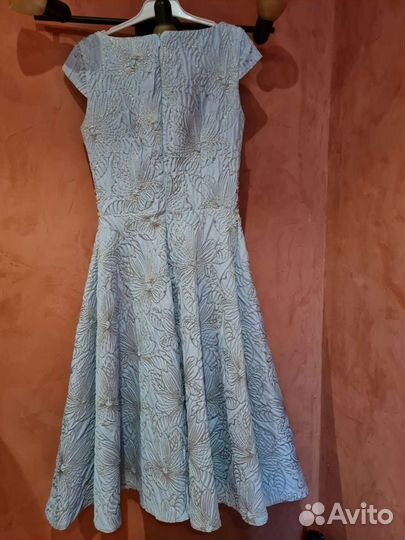 Платье нарядное