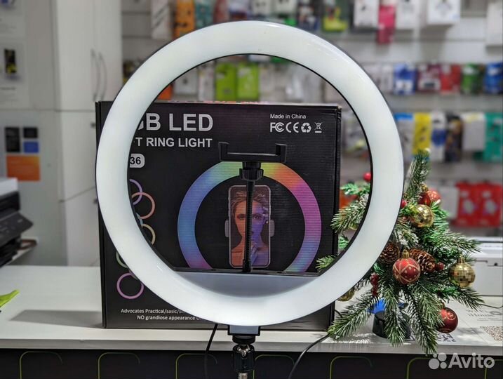 Кольцевая лампа 36 см RGB с штативом