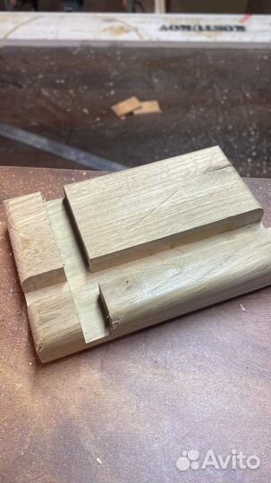 Подставка для телефона из дерева от kostukov