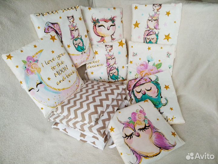 Бортик- подушки в детскую кроватку с принтом