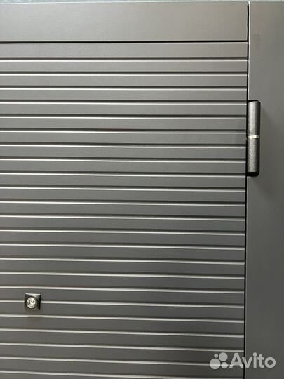 Дверь входная