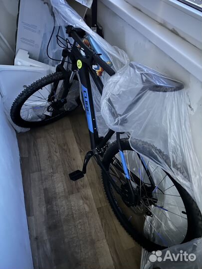 Велосипед горный новый Cube
