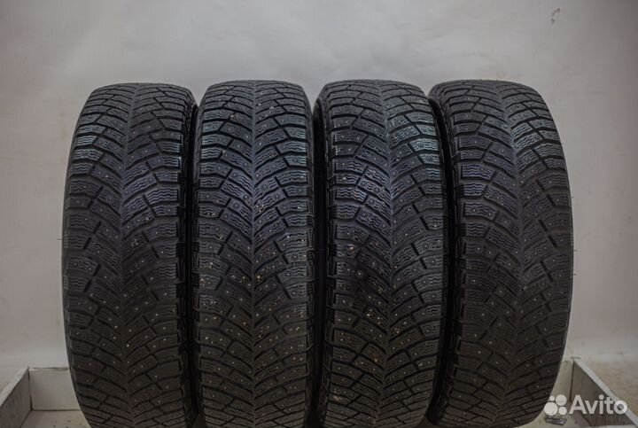 Michelin X-Ice North 4 215/60 R17 100T