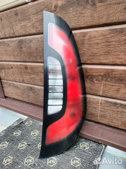 Фонарь задний правый Kia Soul хэтчбек 1.6 G4FG