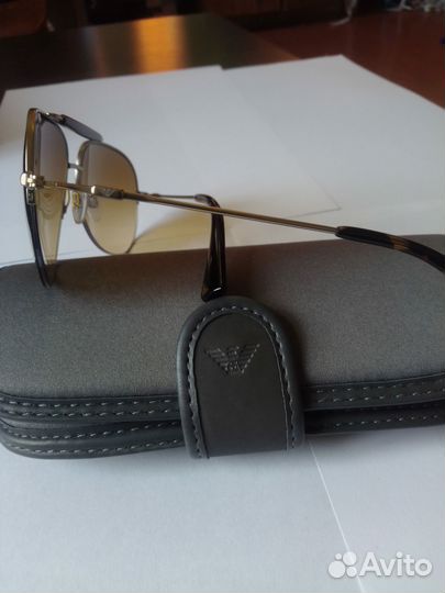 Солнцезащитные очки италия