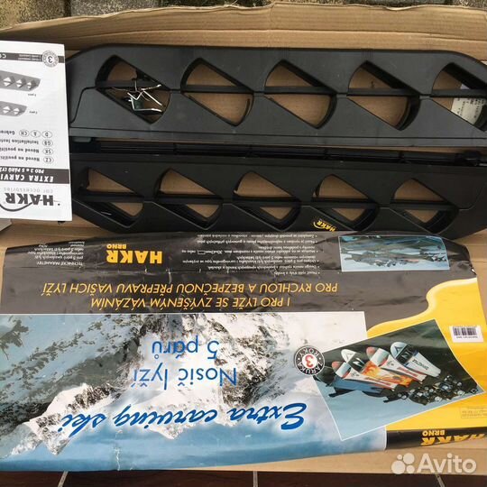 Крепления для лыж новое на багажник Hark
