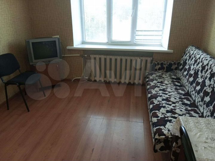 Комната 13 м² в 4-к., 5/5 эт.