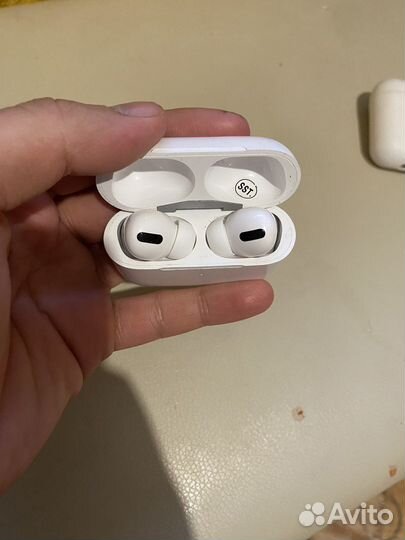 Airpods