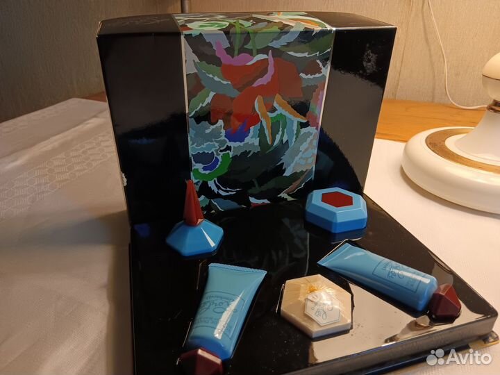 Винтажные духи Lou Lou Cacharel и набор