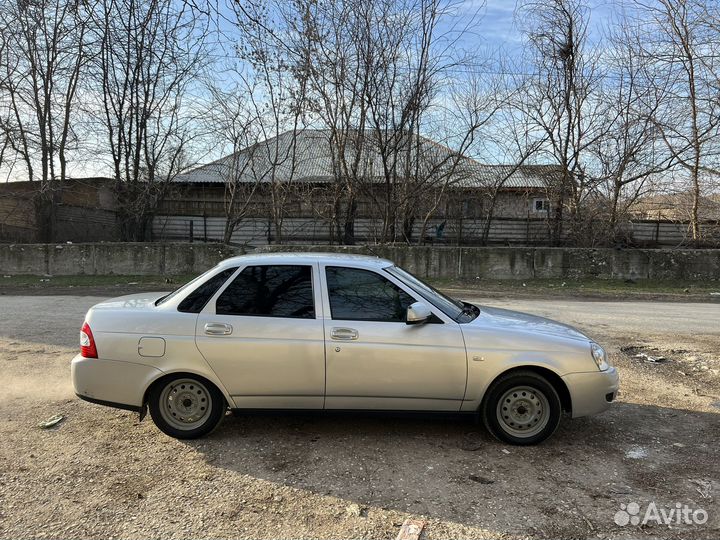 LADA Priora 1.6 МТ, 2014, 260 000 км