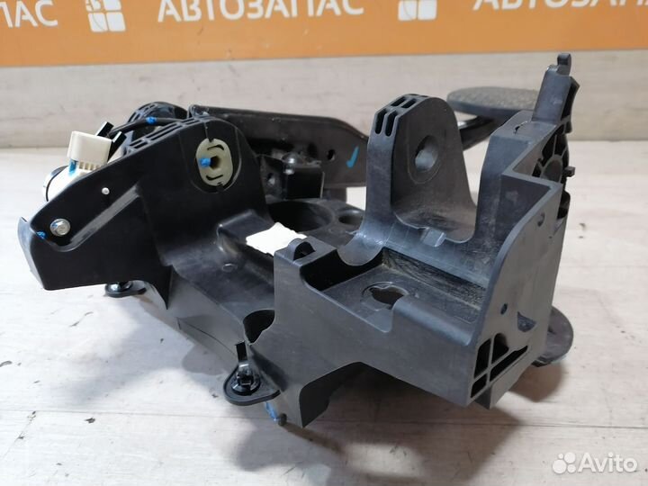 Педаль газа тормоза Chevrolet Cobalt Кобальт