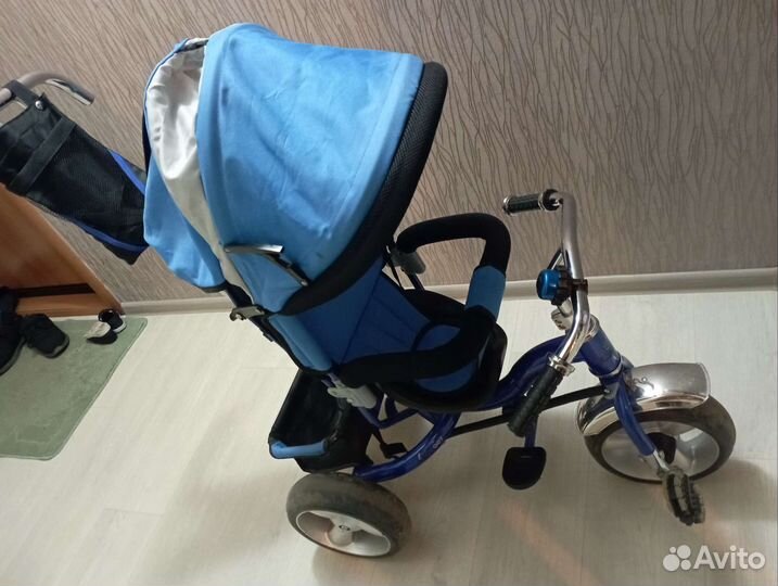 Детский велосипед с родительской ручкой