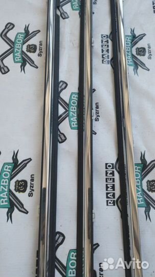 Молдинг двери Toyota Camry ACV30