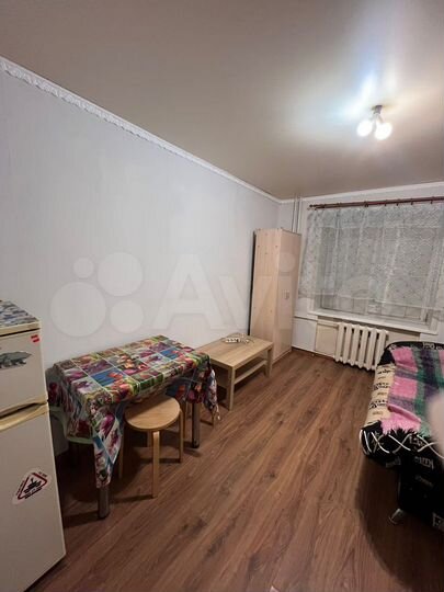 Комната 14 м² в 4-к., 1/4 эт.