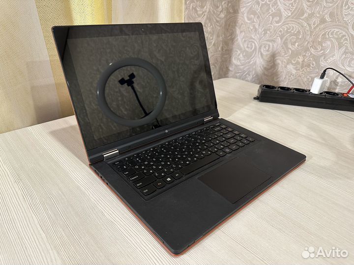 Ноутбук Lenovo IdeaPad Yoga 13
