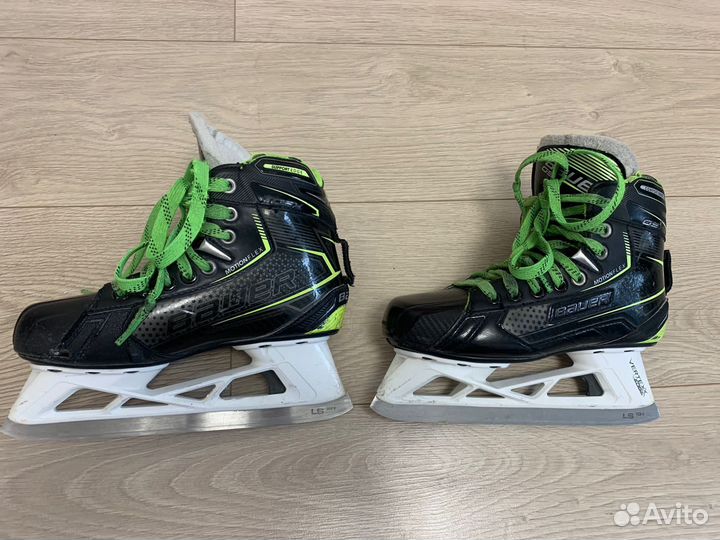 Вратарские коньки bauer