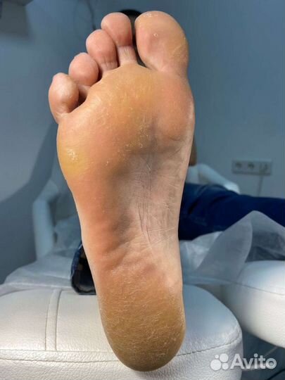 Маникюр, педикюр, наращивания