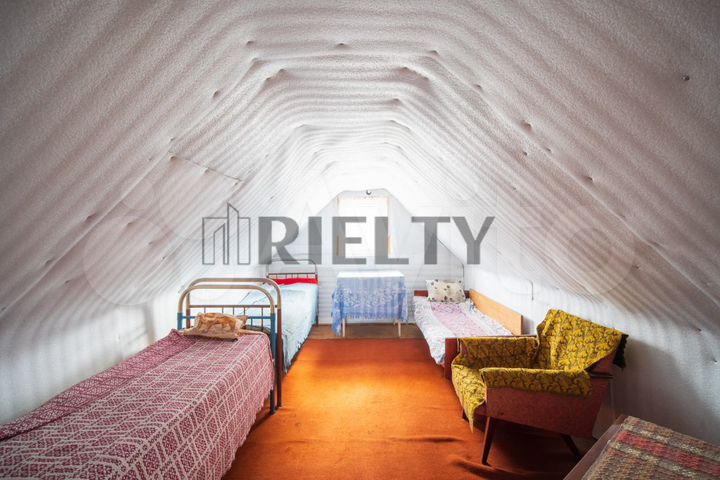 Дача 20 м² на участке 5 сот.