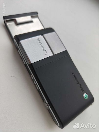 Телефон sony ericsson c905