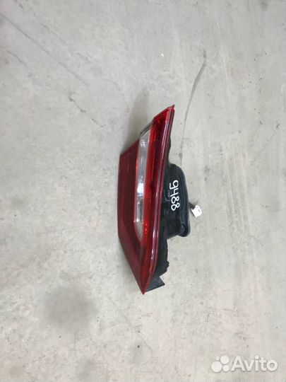 Фонарь задний левый Toyota Camry