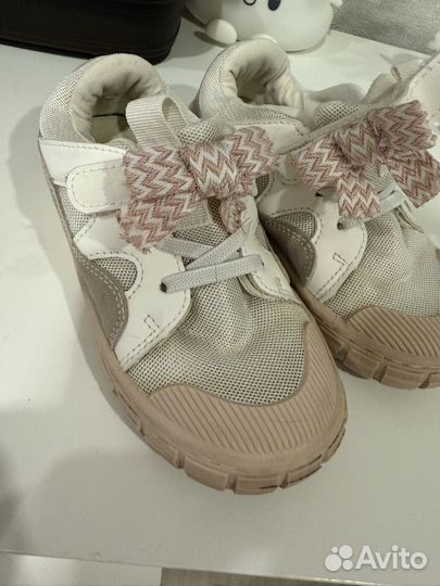 Кроссовки котофей 28