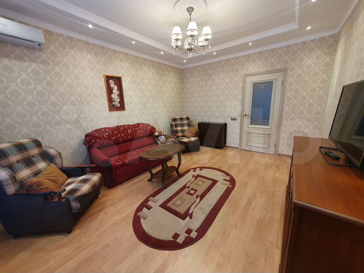 2-к. квартира, 64,5 м², 3/15 эт.