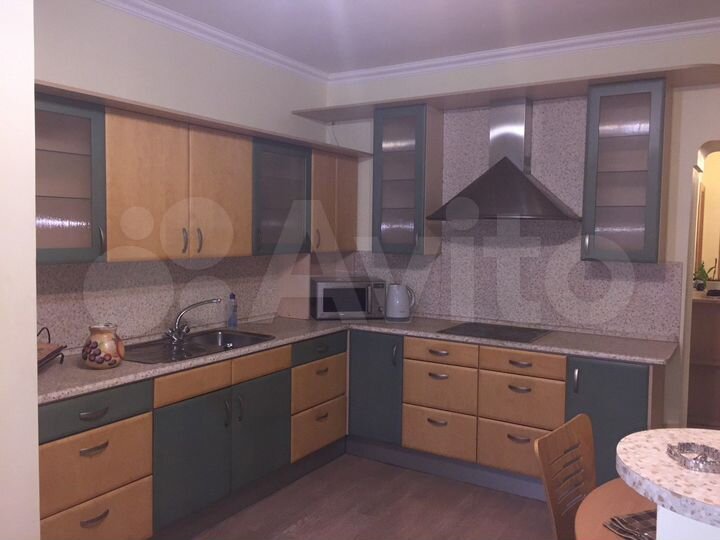 3-к. квартира, 151 м², 5/17 эт.