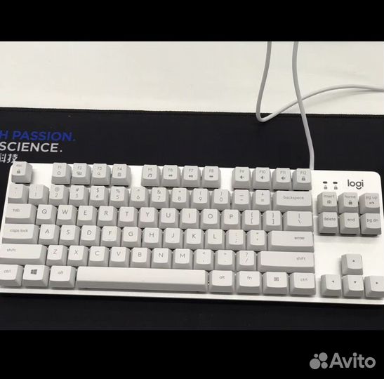 Клавиатура logitech k835 tkl white (новая)