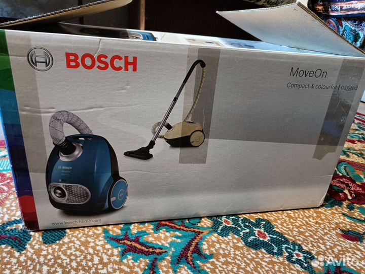 Пылесос Bosch BGL35MOV41