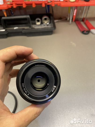 Объектив Sony 35mm f/1.8 (SEL35F18)