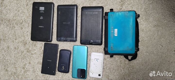 Телефоны на запчасти или под восстановление