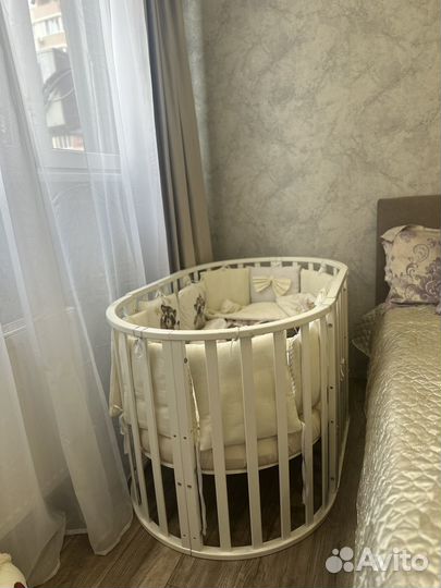 Детская кроватка трансформер круглая с маятником