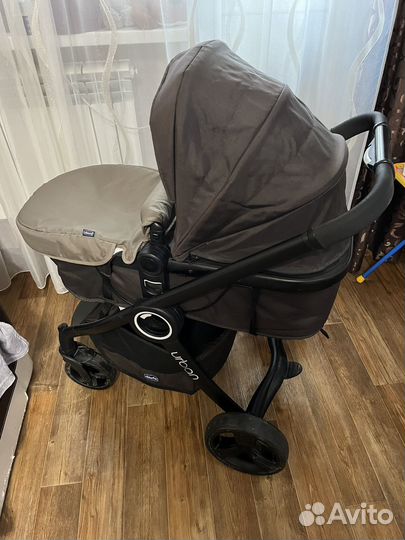 Коляска chicco 3 в 1