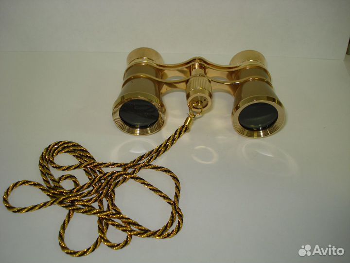 Бинокль театральный золотистый