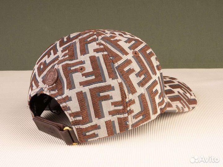 Мужская бейсболка Fendi