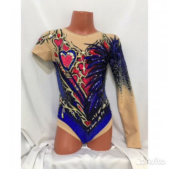 Пошив и роспись спортивных купальников