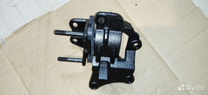 Опора двигателя Hyundai Santa-Fe