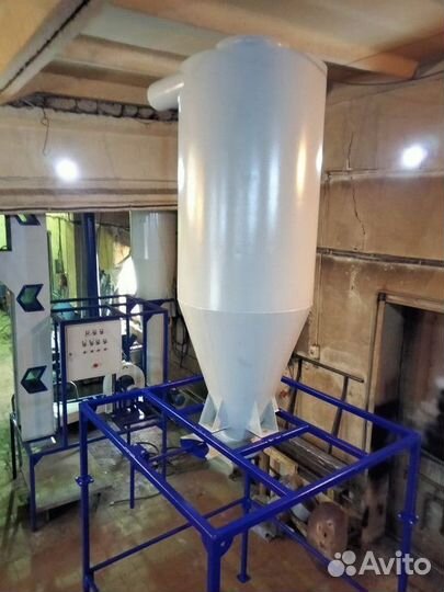 Циклон промышленный осадитель, разгрузитель