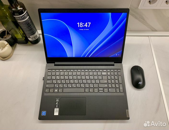 Lenovo 2021г/ N5000 Silver/ DDR4 8GB/ NVMe SSD+HDD