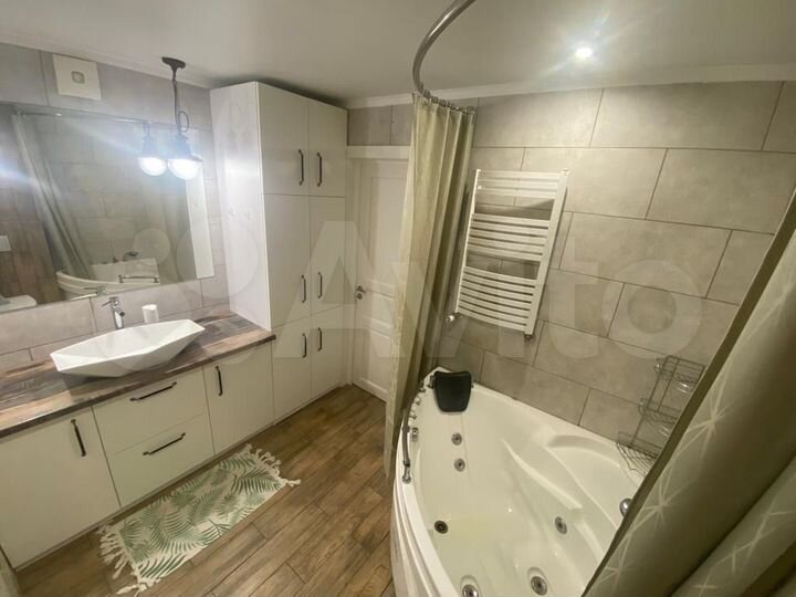 3-к. квартира, 78 м², 3/3 эт.