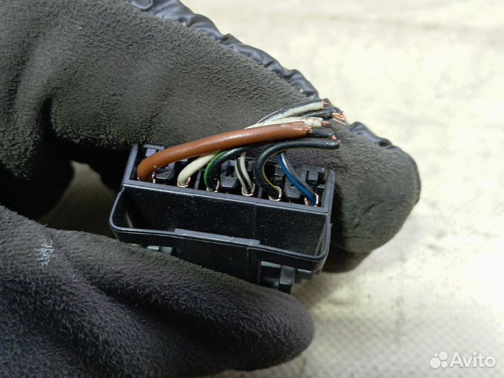 Разъём заднего правого фонаря Opel Astra H