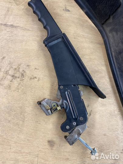 Ручник Volkswagen Passat B3