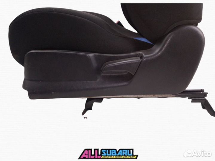 Сиденье Subaru Impreza Wrx GDA EJ205 2003-2005