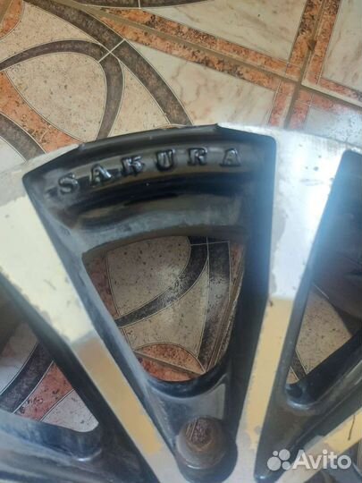 Продаю литые диски