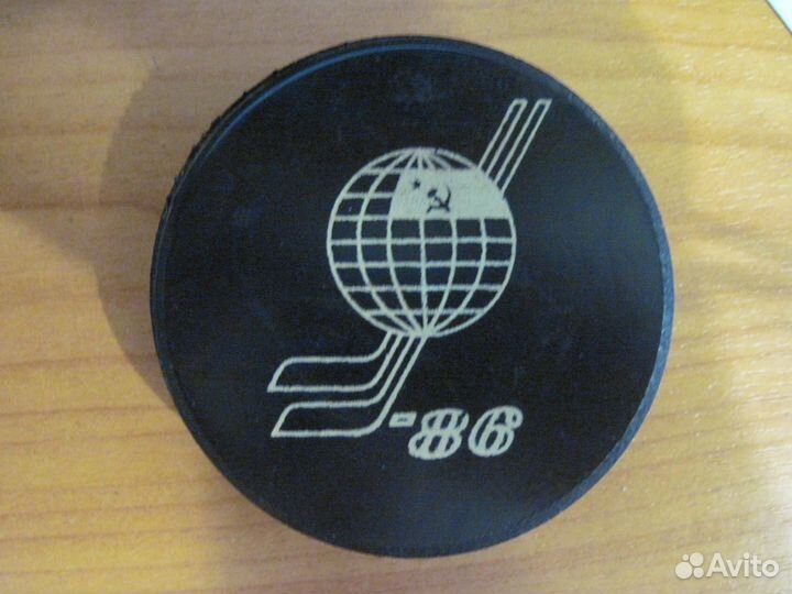 Хоккейная шайба с чм-86 Москва (раритет)