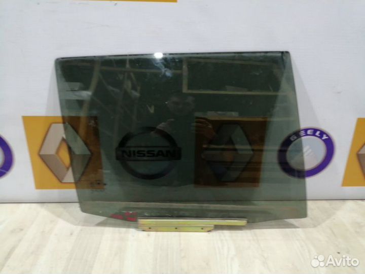 Стекло боковое двери Geely MK cross Прав