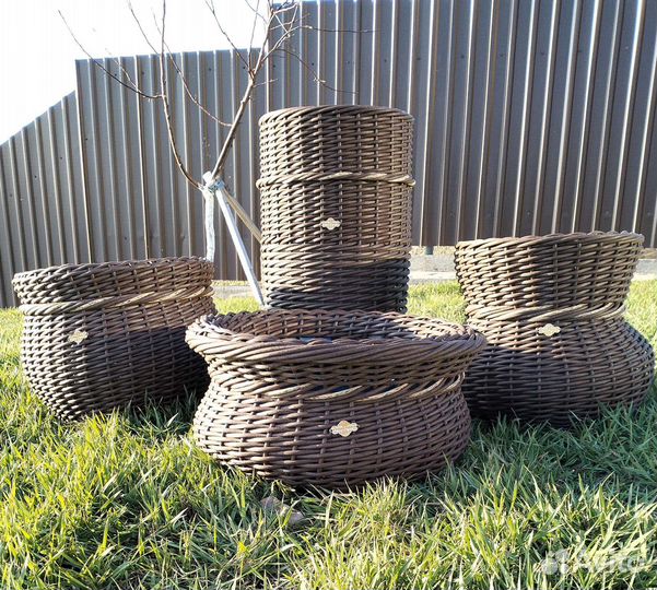 Кашпо из ротанга.Вазоны. Корзины. Горшки